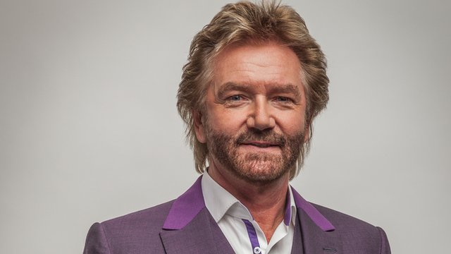Noel Edmonds - Neil Drover - agency for live music, presenters and entertainers.