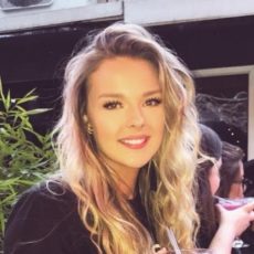 Jade Burke Singer -Neil Drover Entertainment