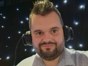 Sean Hanlon DJ-Neil Drover Entertainment