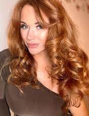 Lizzie Laine Singer -Neil Drover Agency